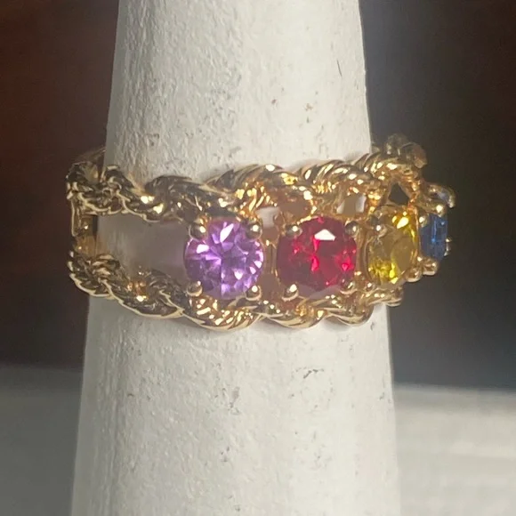 Beautiful 14k multi colored sapphire ring! Size 5 3/4 - Picture 4 of 7
